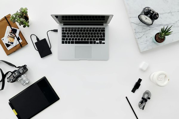 Quels sont les avantages de l'utilisation de la technologie de virtualisation pour les centres de données?